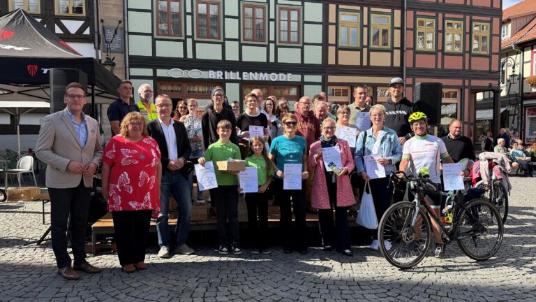 PI 2025 170 Landkreis Harz zeichnet Stadtradeln Gewinner aus