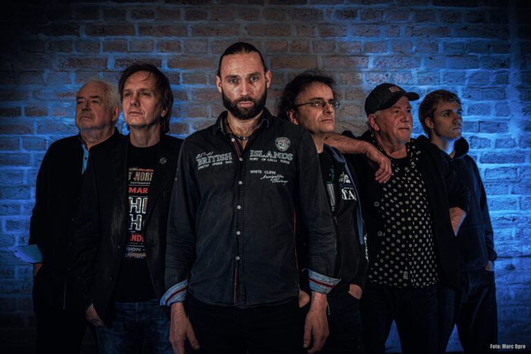 Karussell Presse 4 scaled Foto Marc Opre