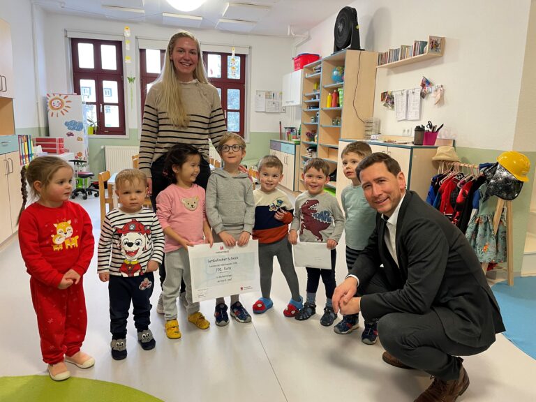 20260126 Spendenuebergabe St. Josef c Stadtmarketing