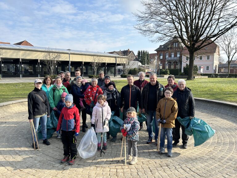 Fruehjahrsputz 2025 Helfende in der Kernstadt 1