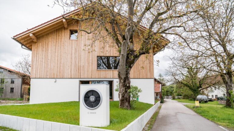 bild2 1600x640original