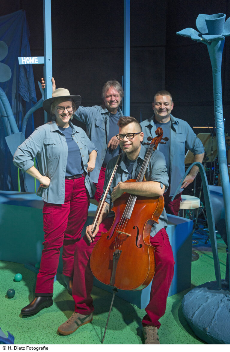 DIE TAGEBUeCHER VON ADAM UND EVA Foto H.Dietz 2