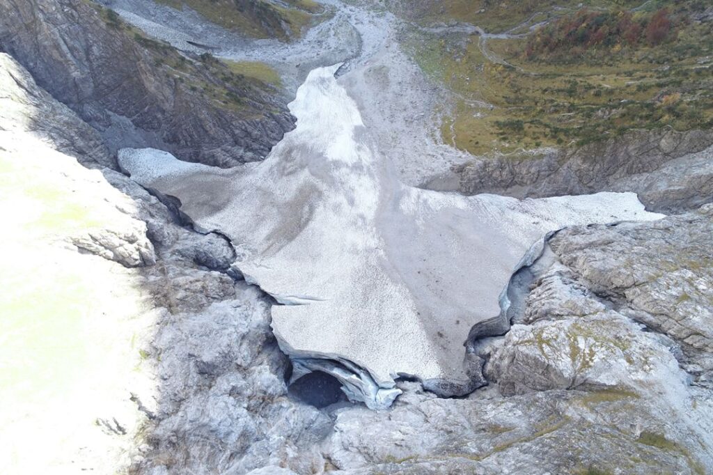 Drohnenaufnahme Gebiet der Eiskapelle Oktober 2019 gleicher Photostandort wie 2025 Foto Philipp Janka