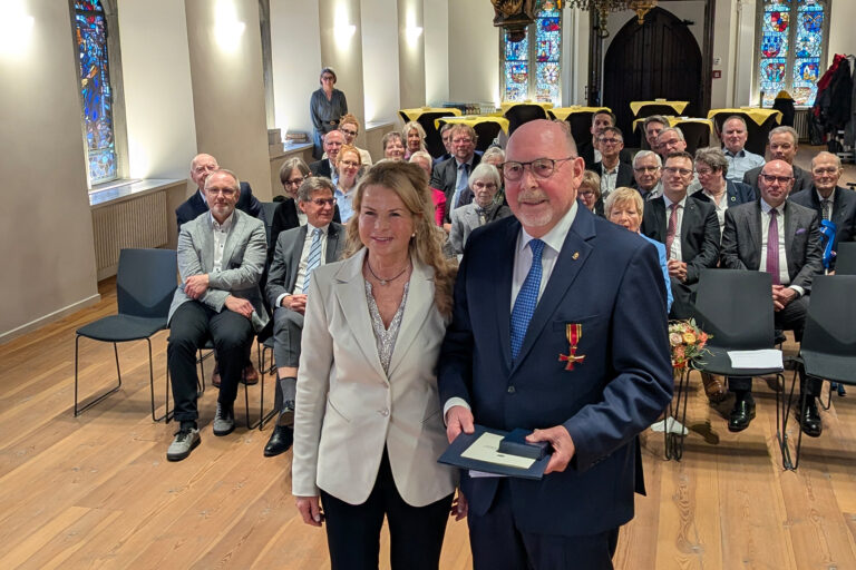 Foto 1 Auszeichnung Bundesverdienstkreuz