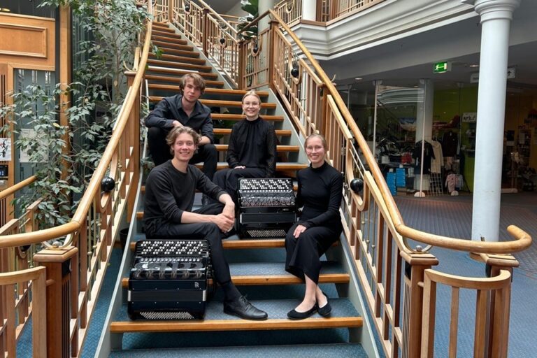 Genish Quartett2 960x640pix