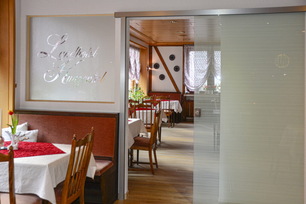 Restaurant 02 2022 022