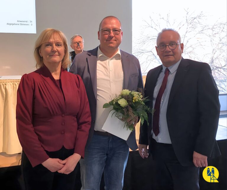 Petrusch zum neuen Vorsitzenden des Stadtrates gewaehlt