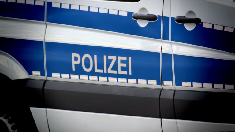 techline police 2808325 1920