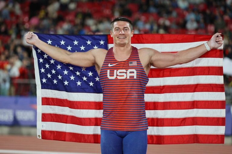 8cac5561 78cd 4d46 b437 d517da01d596
