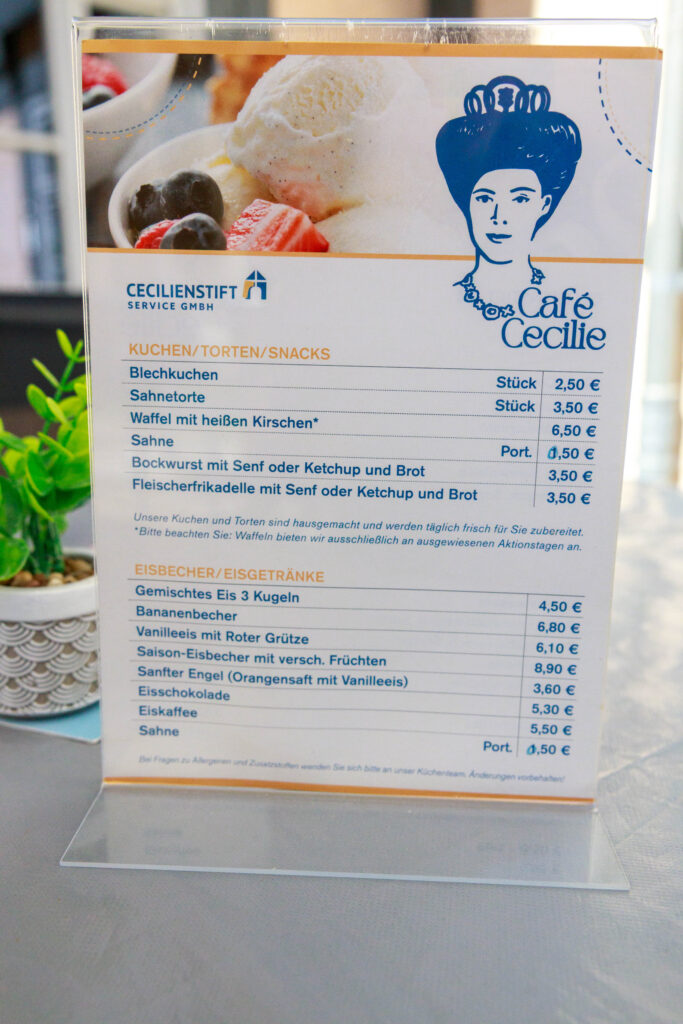 Cafe Cecilie 9